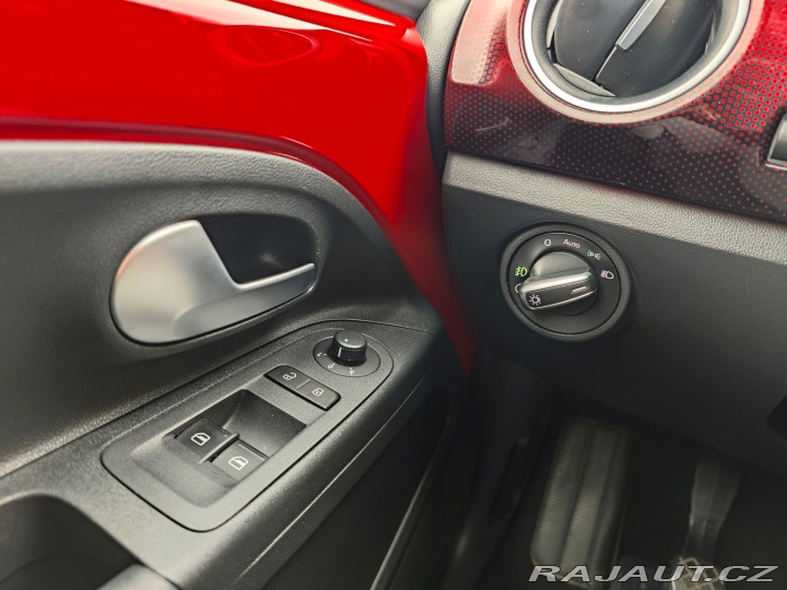 Volkswagen up! GTI 1.0 TSi Kamera nové Č 2021