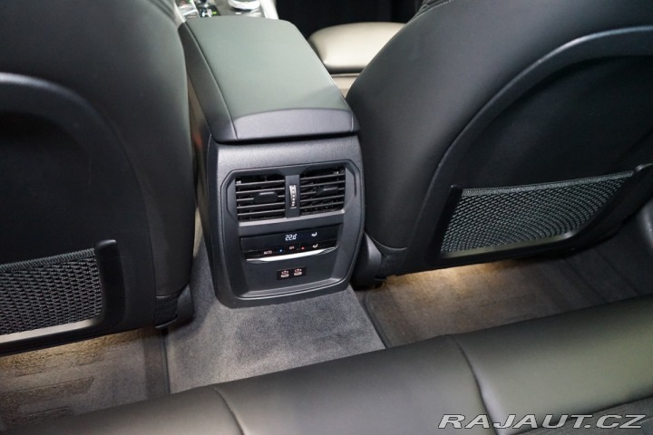 BMW 3 20i*xDRIVE*CARPLAY*SERVIS 2022