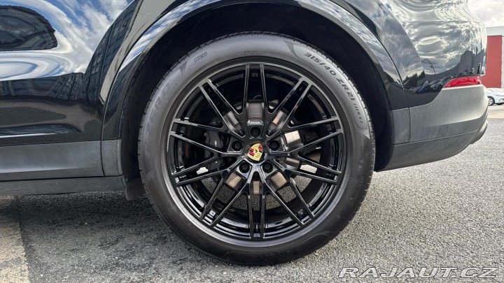 Porsche Cayenne 2023