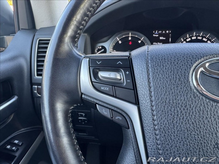 Toyota Land Cruiser 4,5 200 2020