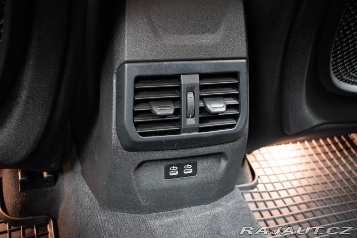 BMW 1 116d LUXURY-LINE*DPH*ČR* 2020