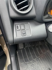 Toyota RAV4  2012