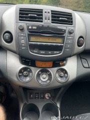 Toyota RAV4  2012