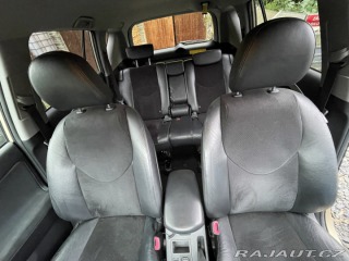 Toyota RAV4  2012