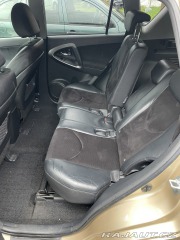 Toyota RAV4  2012