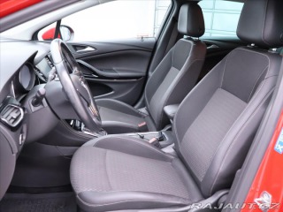 Opel Astra 1,4 T 110kW Navi Tempo LE 2017