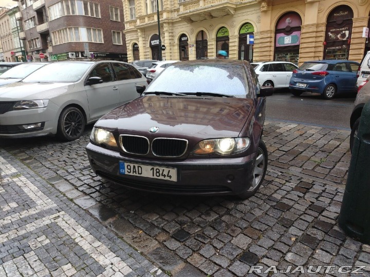 BMW 3 2,5 325 i 1800