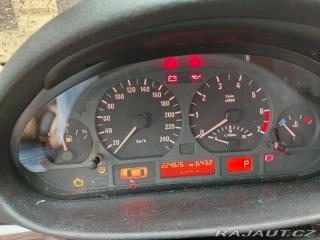 BMW 3 2,5   325 i 1800