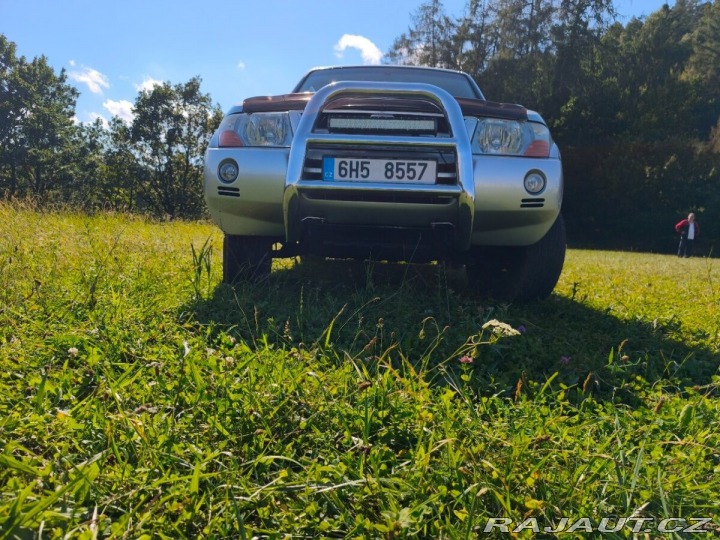 Mitsubishi Pajero 3,2   did 118 kw 2004