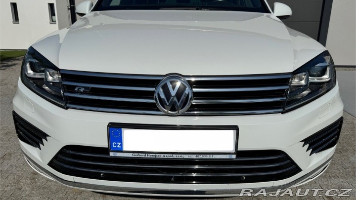 Volkswagen Touareg 3,0   R-Line, V6 TDI193 k 2014