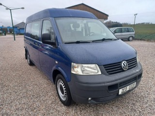 Volkswagen Transporter 2,5   T5 LONG 4x4