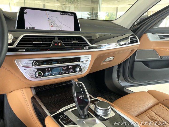 BMW 7 750d xDrive*M-SPORT*REZER 2020