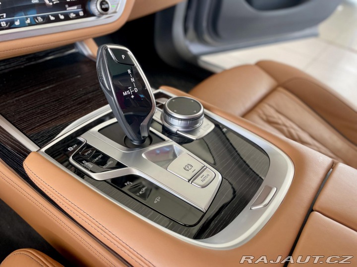 BMW 7 750d xDrive*M-SPORT*REZER 2020