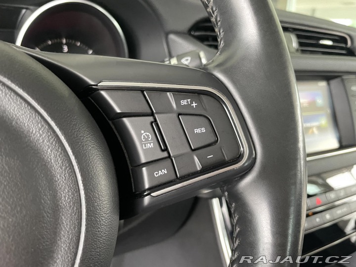 Jaguar XF 20d Aut*Xenon*Navi*Kamera 2016