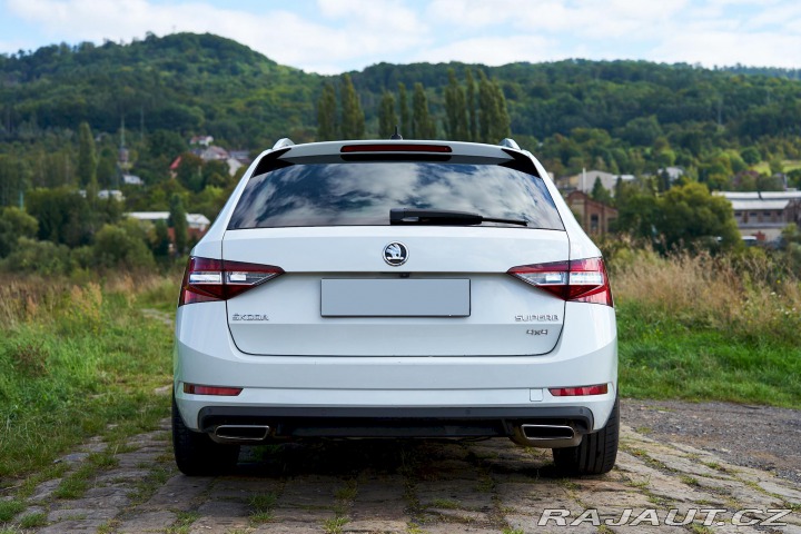 Škoda Superb Combi 2.0 TSI 4x4 2015