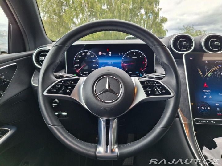 Mercedes-Benz GLC 220 D 4MATIC kupé 2023