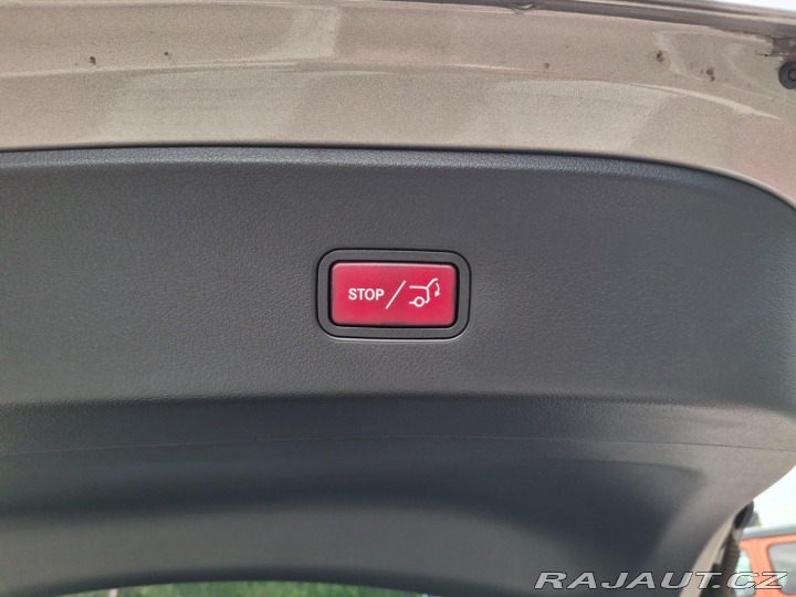 Mercedes-Benz GLC 220 D 4MATIC kupé 2023