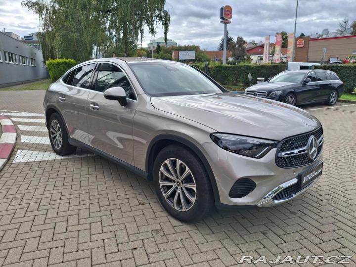 Mercedes-Benz GLC 220 D 4MATIC kupé 2023