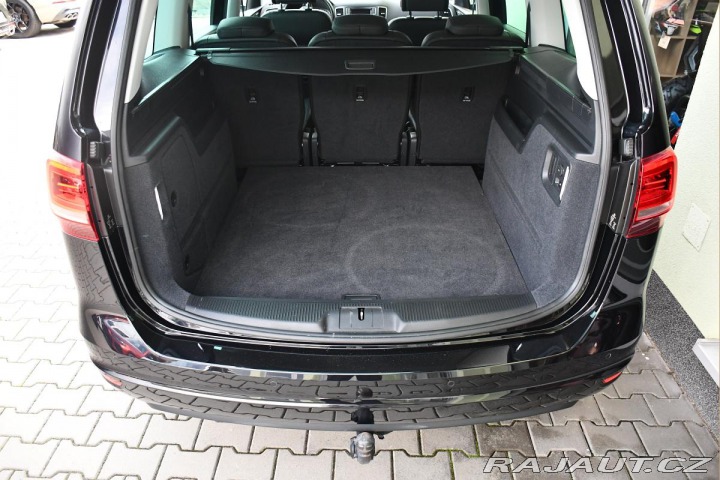 Volkswagen Sharan 1.4TSi 2XALU NAVI KAMERA 2021