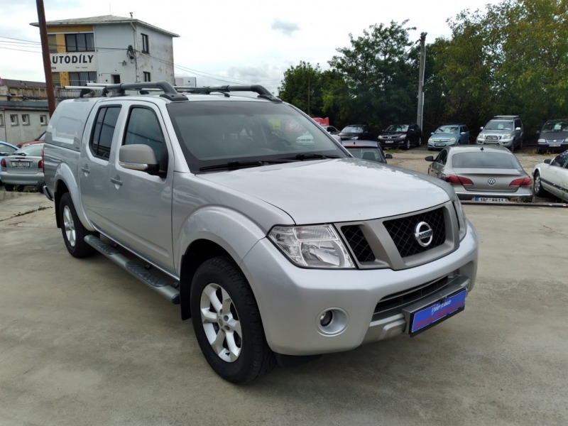 Nissan Navara 2.5 dCi 140kW 4x4 MANUÁL