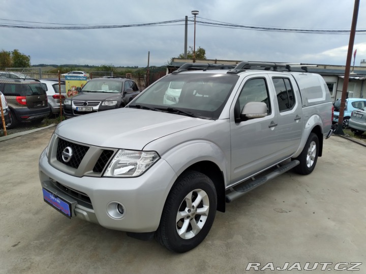 Nissan Navara 2.5 dCi 140kW 4x4 MANUÁL 2015