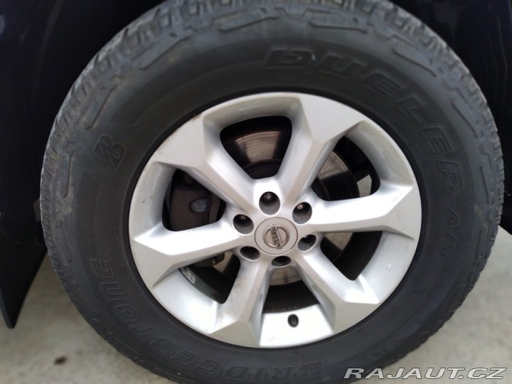 Nissan Navara 2.5 dCi 140kW 4x4 MANUÁL 2015