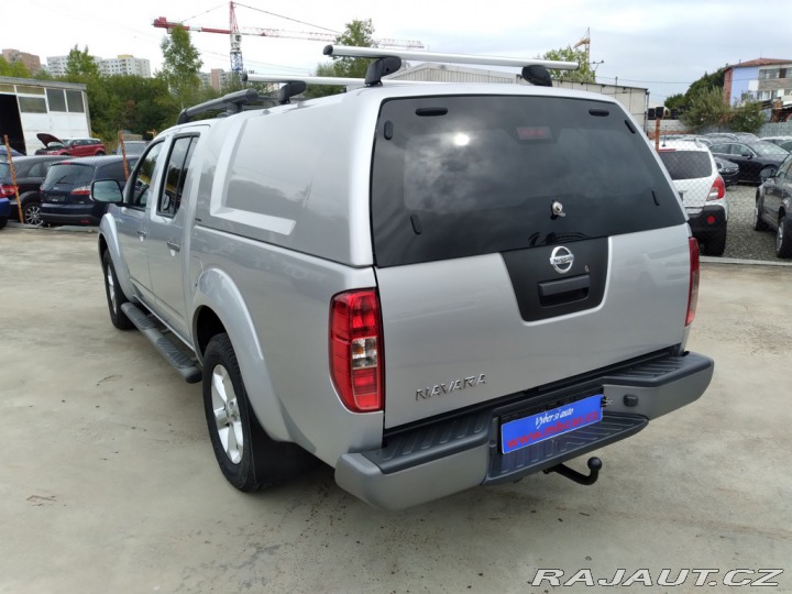 Nissan Navara 2.5 dCi 140kW 4x4 MANUÁL 2015