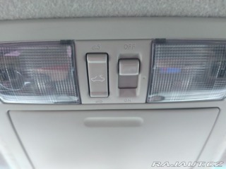 Nissan Navara 2.5 dCi 140kW 4x4 MANUÁL 2015