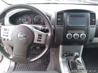 Nissan Navara 2.5 dCi 140kW 4x4 MANUÁL 2015
