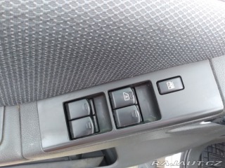 Nissan Navara 2.5 dCi 140kW 4x4 MANUÁL 2015