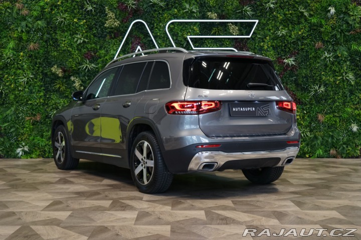 Mercedes-Benz GLB 180*CAMERA*LED*ZÁRUKA 2023