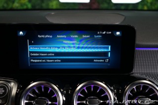 Mercedes-Benz GLB 180*CAMERA*LED*ZÁRUKA 2023