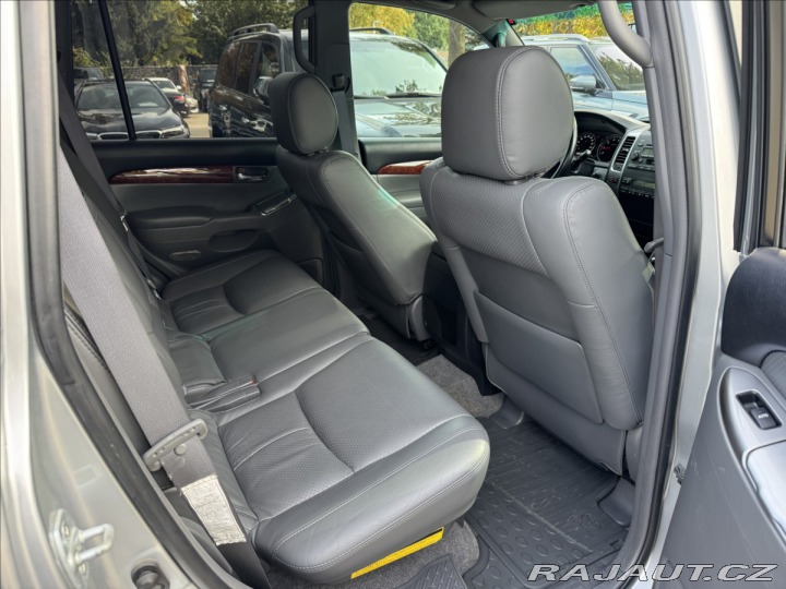 Toyota Land Cruiser prado 120 Executive 4.0 2007