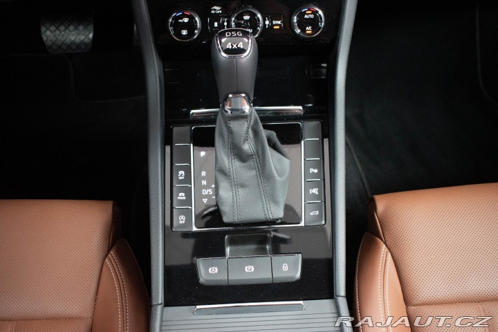 Škoda Superb 2.0 TDI L&K*TAŽNÉ*DPH 2022