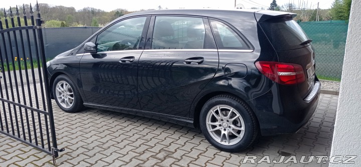 Mercedes-Benz B B 180 2016