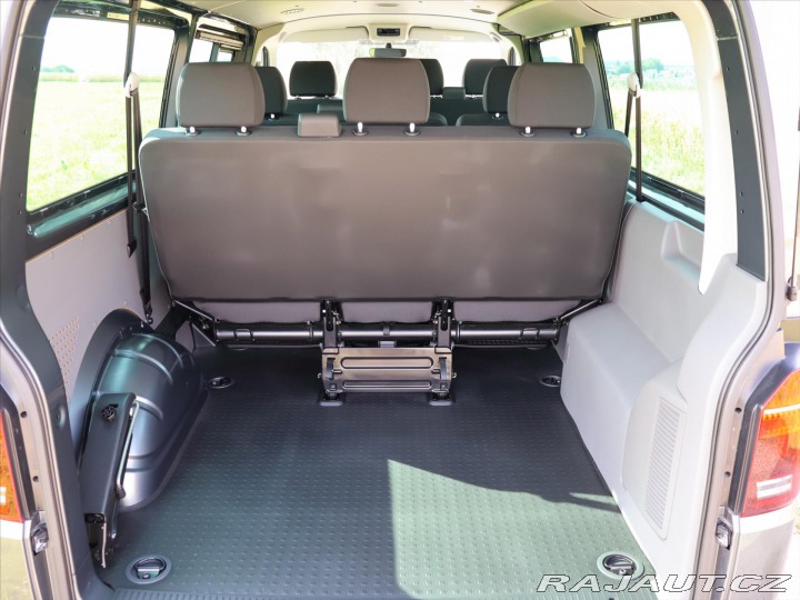 Volkswagen Transporter 2,0 TDI DSG Bulli LONG 9- 2024