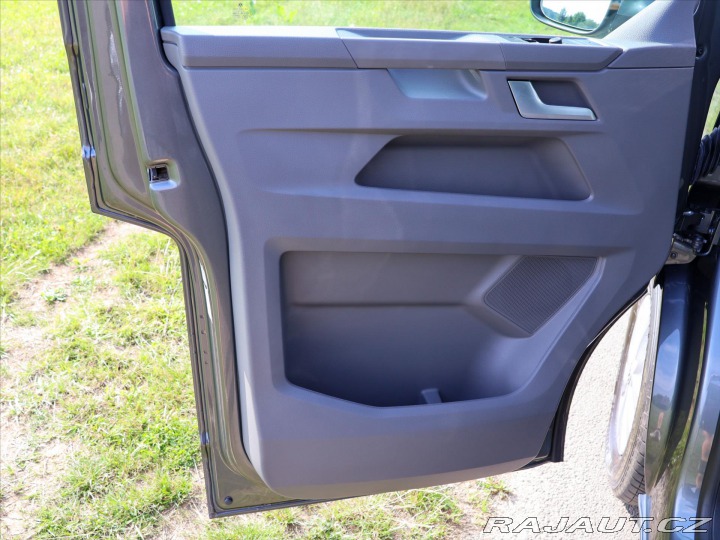 Volkswagen Transporter 2,0 TDI DSG Bulli LONG 9- 2024