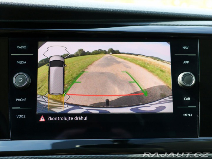 Volkswagen Transporter 2,0 TDI DSG Bulli LONG 9- 2024