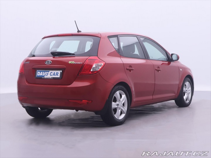 Kia Ceed 1,4 i 80kW CZ Klimatizace 2010