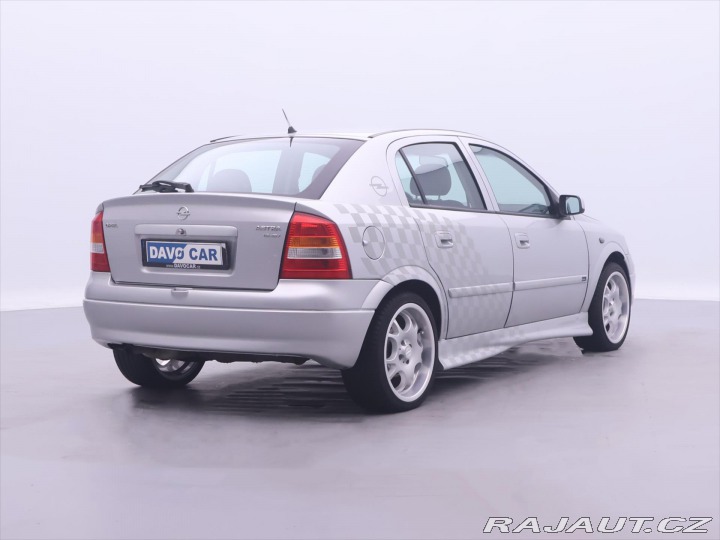 Opel Astra 1,6 16V 74kW CZ 2000
