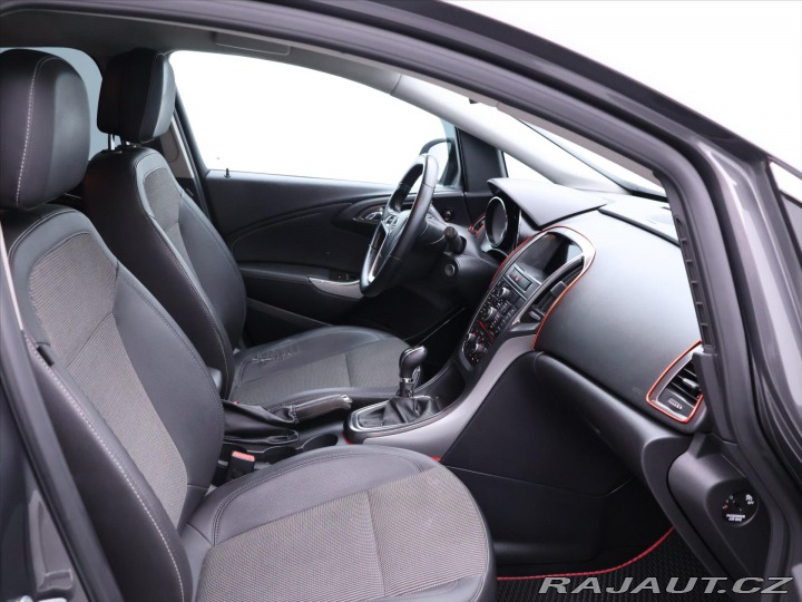 Opel Astra 1,7 CDTI 81kW Aut.klima S 2012