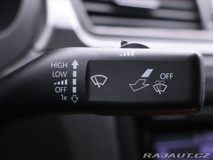 Škoda Rapid 1,6 TDI 66kW Ambition CZ 2014