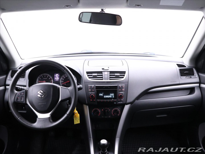Suzuki Swift 1,2 VVT 66kW Klimatizace 2012