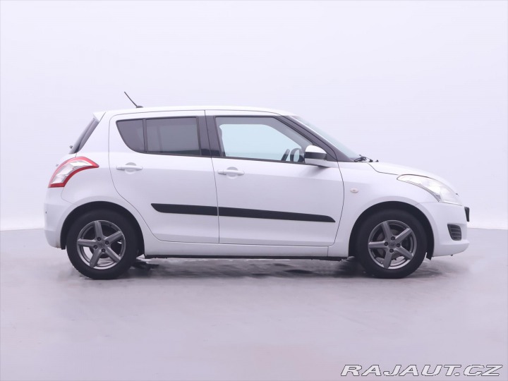 Suzuki Swift 1,2 VVT 66kW Klimatizace 2012