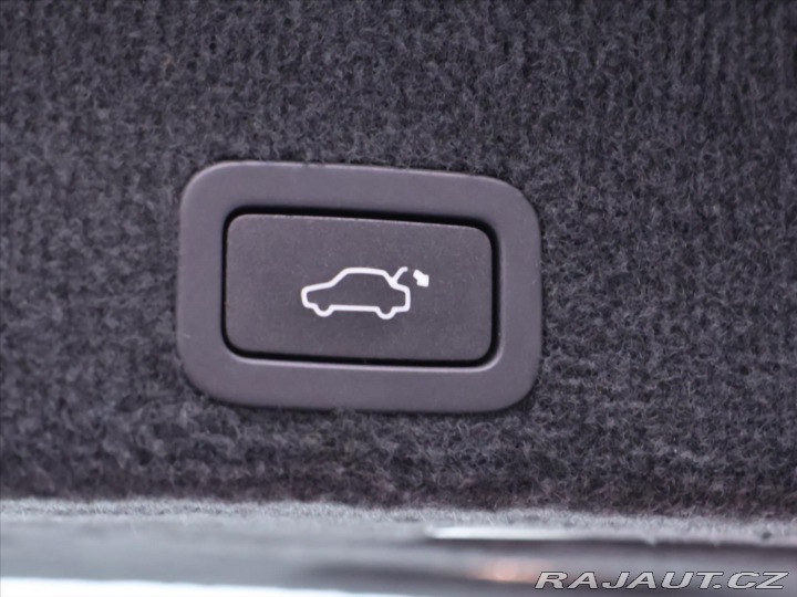 Volvo XC60 2,4 D4 133kW 4x4 Automat 2014