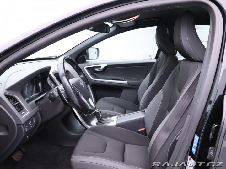 Volvo XC60 2,4 D4 133kW 4x4 Automat 2014