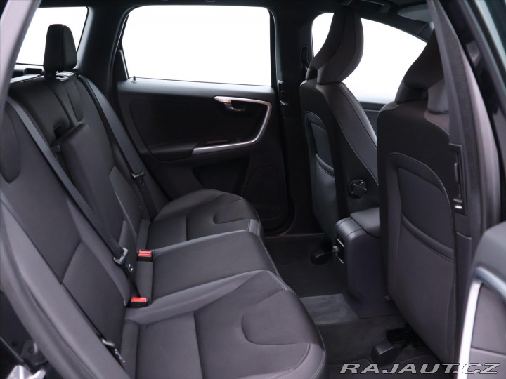 Volvo XC60 2,4 D4 133kW 4x4 Automat 2014