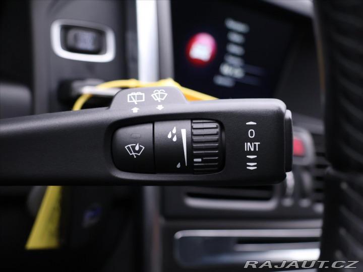 Volvo XC60 2,4 D4 133kW 4x4 Automat 2014