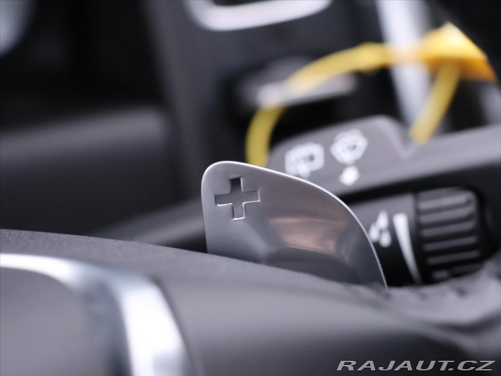 Volvo XC60 2,4 D4 133kW 4x4 Automat 2014