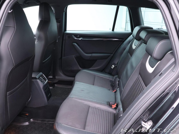 Škoda Octavia 2,0 TDI 135kW RS Xenon Na 2014